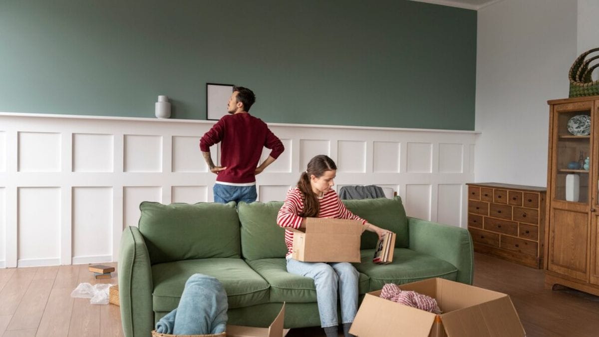 How to Make Move-In/Move-Out Cleaning Stress-Free